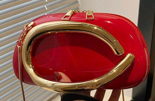 RED CLUTCH PURSE
